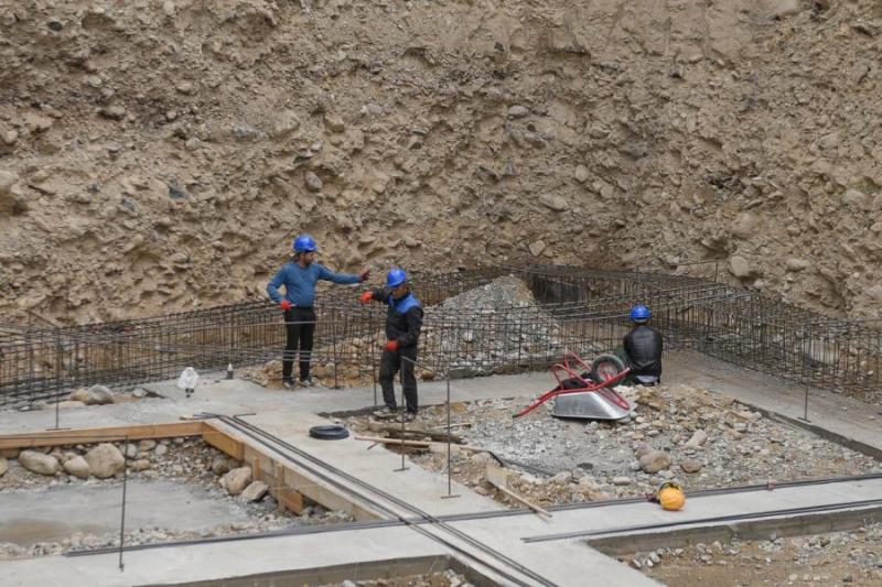 երևանի ոսկերիչների հասցեում rg construction ը կառուցում է չորսհարկանի հասարակական շինություն